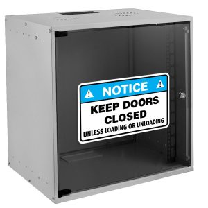 Alternative view of Notice Keep Doors Closed Sign